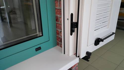 Rulouri si obloane romania